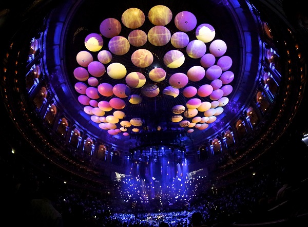 Ai Media Servers Power Ethereal Visuals For Coldplay S